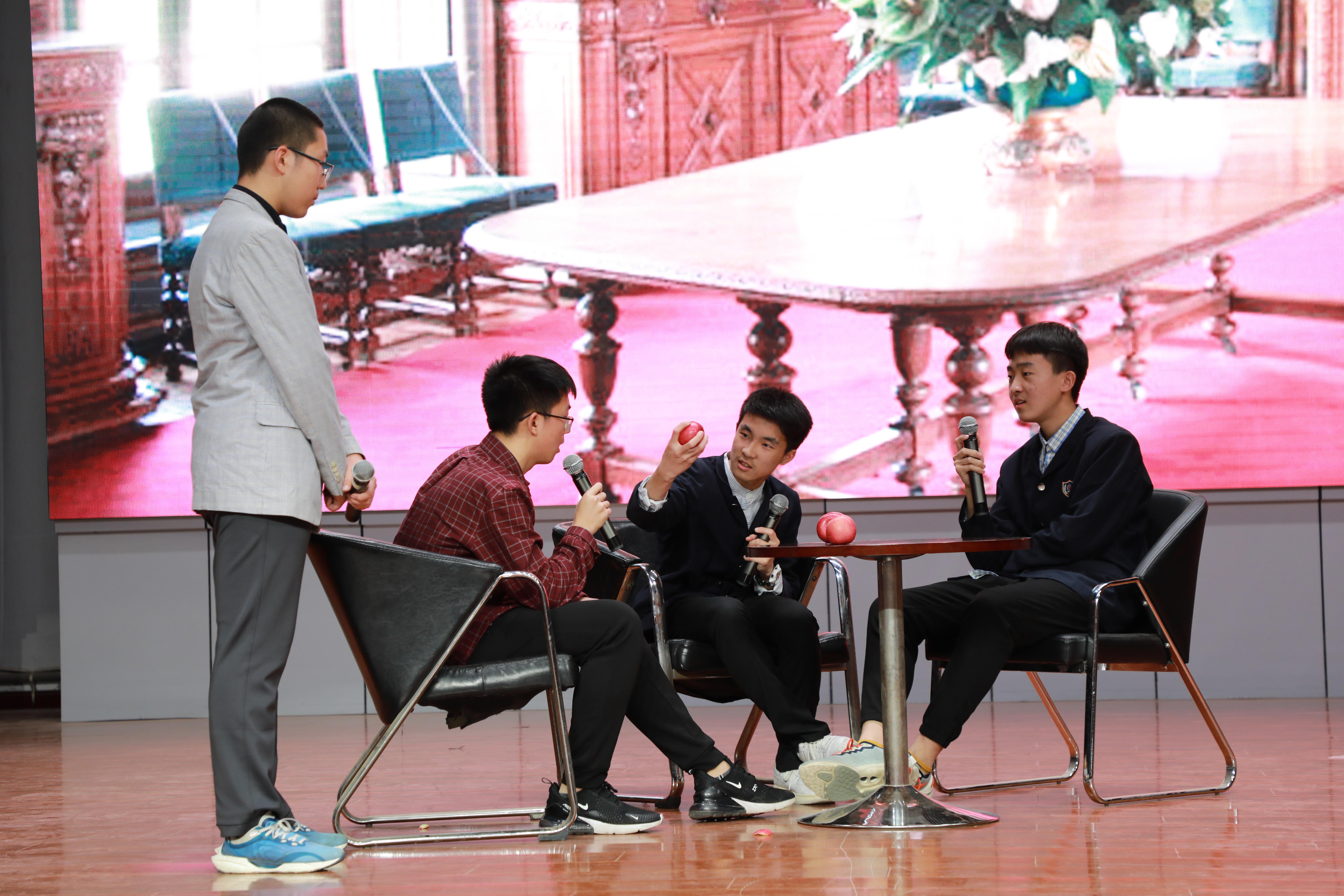 太有才了！澳门金年会app下载官网学子自编自导自演的英语话剧来了~